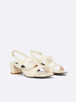 Carel Sandalen En Muilezels>Naakt Lakleren Sandalen