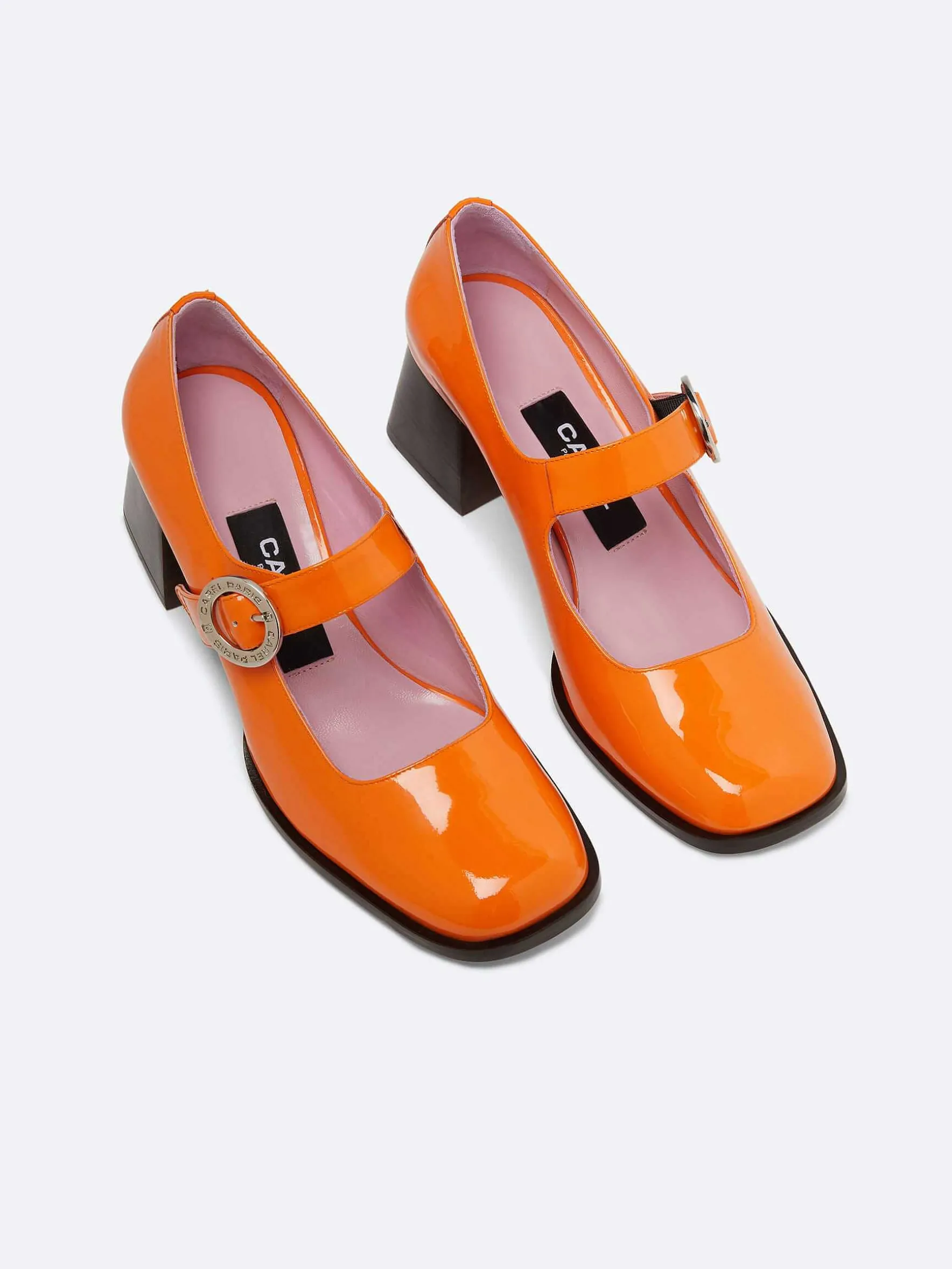 Carel Pompen>Oranje Lakleren Mary Janes Pumps