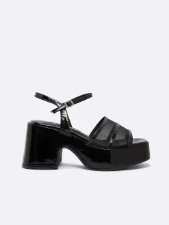 Carel Sandalen En Muilezels>Sandalen Van Zwart Lakleer En Mesh